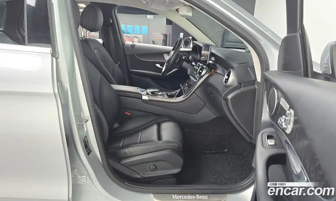 Mercedes-Benz GLC-Class 2019 2.0 Автомат в Москве № 722147, фото 11