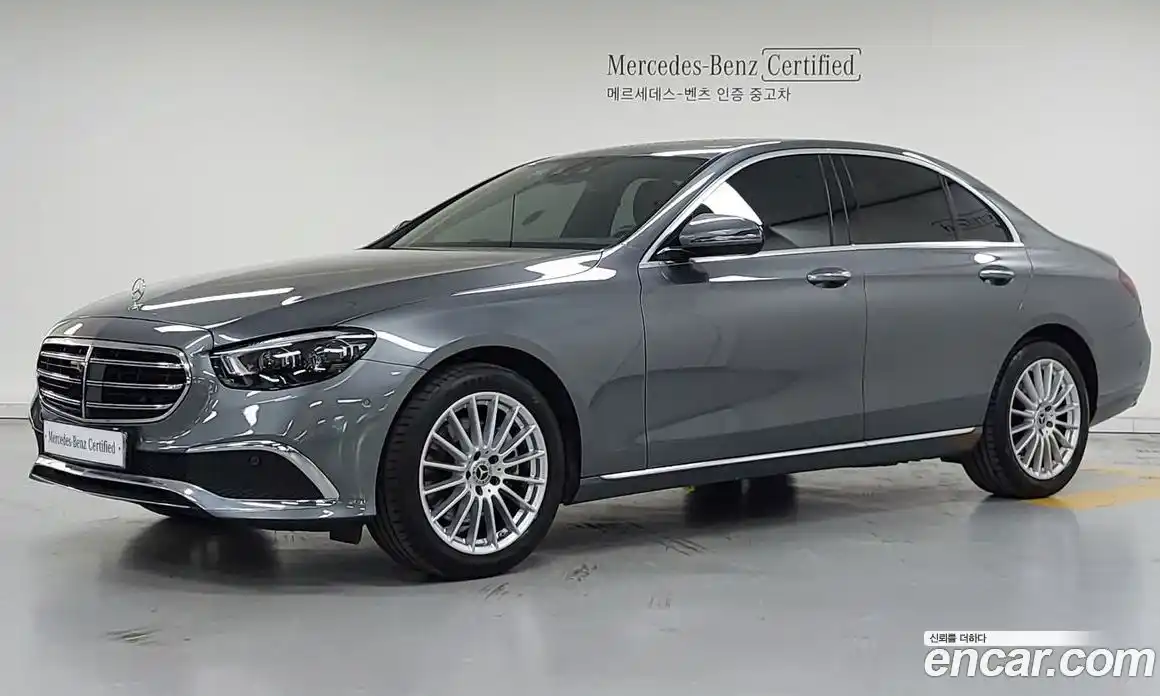 Mercedes-Benz E-Class 2021 2.0 Автомат в Москве № 722314, фото 1