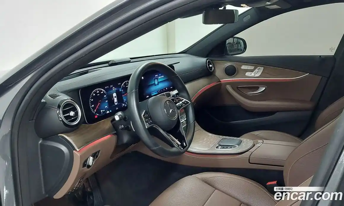 Mercedes-Benz E-Class 2021 2.0 Автомат в Москве № 722314, фото 14