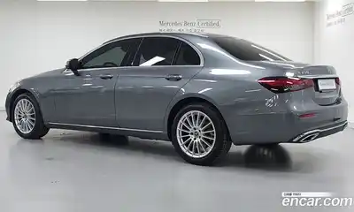 Mercedes-Benz E-Class 2021 2.0 Автомат в Москве № 722314, миниатюра 2