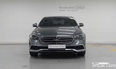 Mercedes-Benz E-Class 2021 2.0 Автомат в Москве № 722314, миниатюра 3