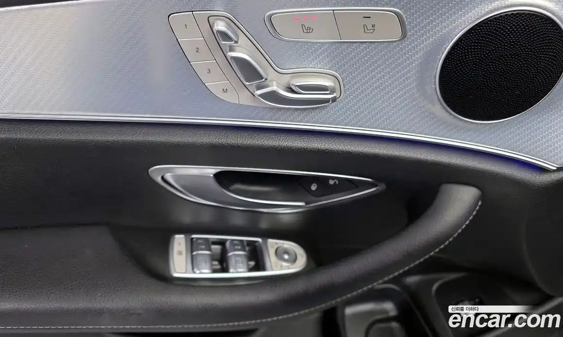 Mercedes-Benz E-Class 2020 2.0 Автомат в Москве № 722445, фото 14