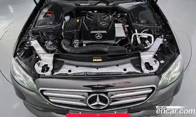 Mercedes-Benz E-Class 2020 2.0 Автомат в Москве № 722445, миниатюра 6