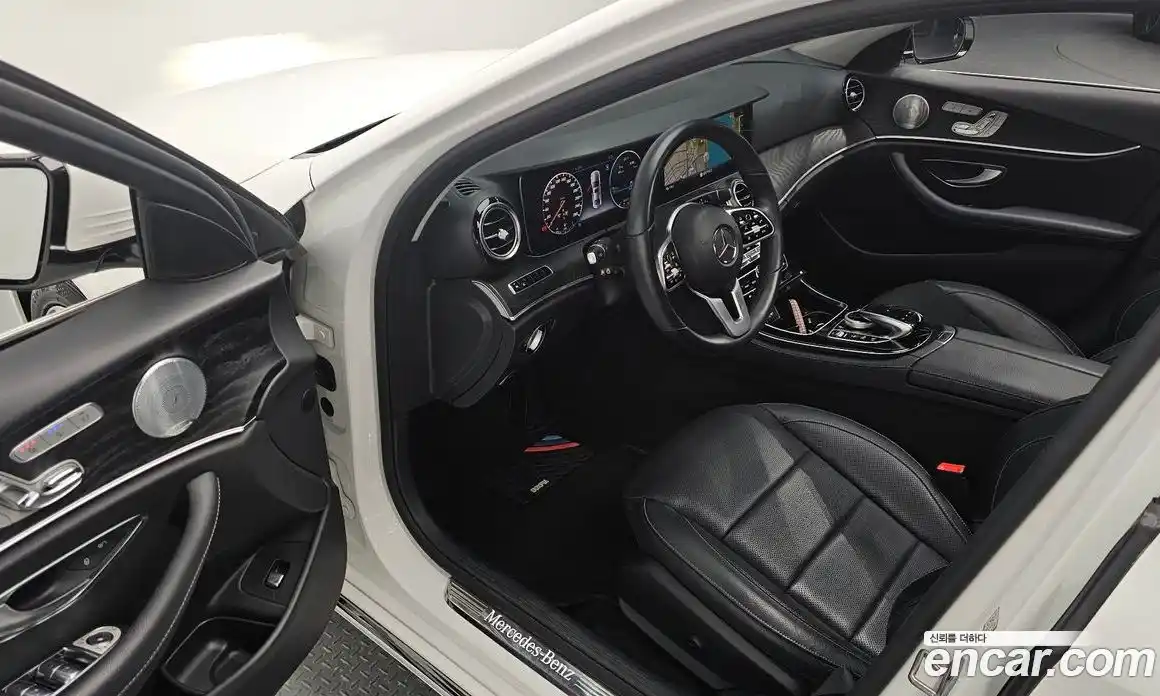 Mercedes-Benz E-Class 2019 2.0 Автомат в Москве № 722725, фото 11