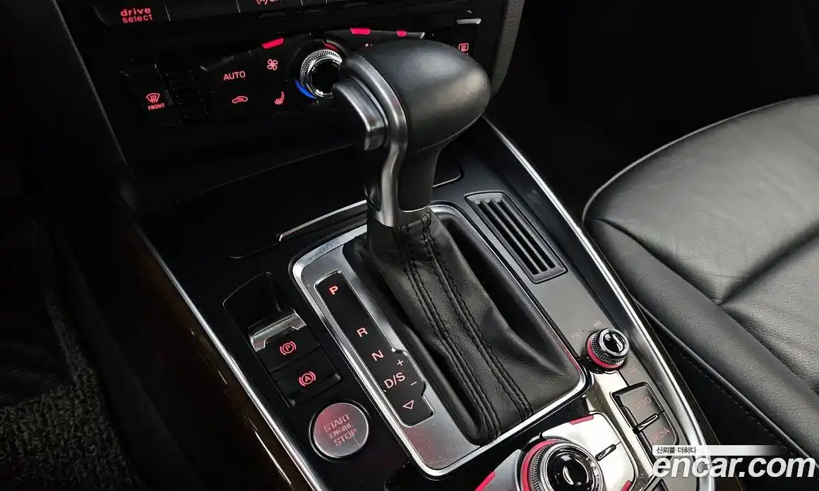 Audi Q5 2013 2.0 Автомат в Москве № 723452, фото 9