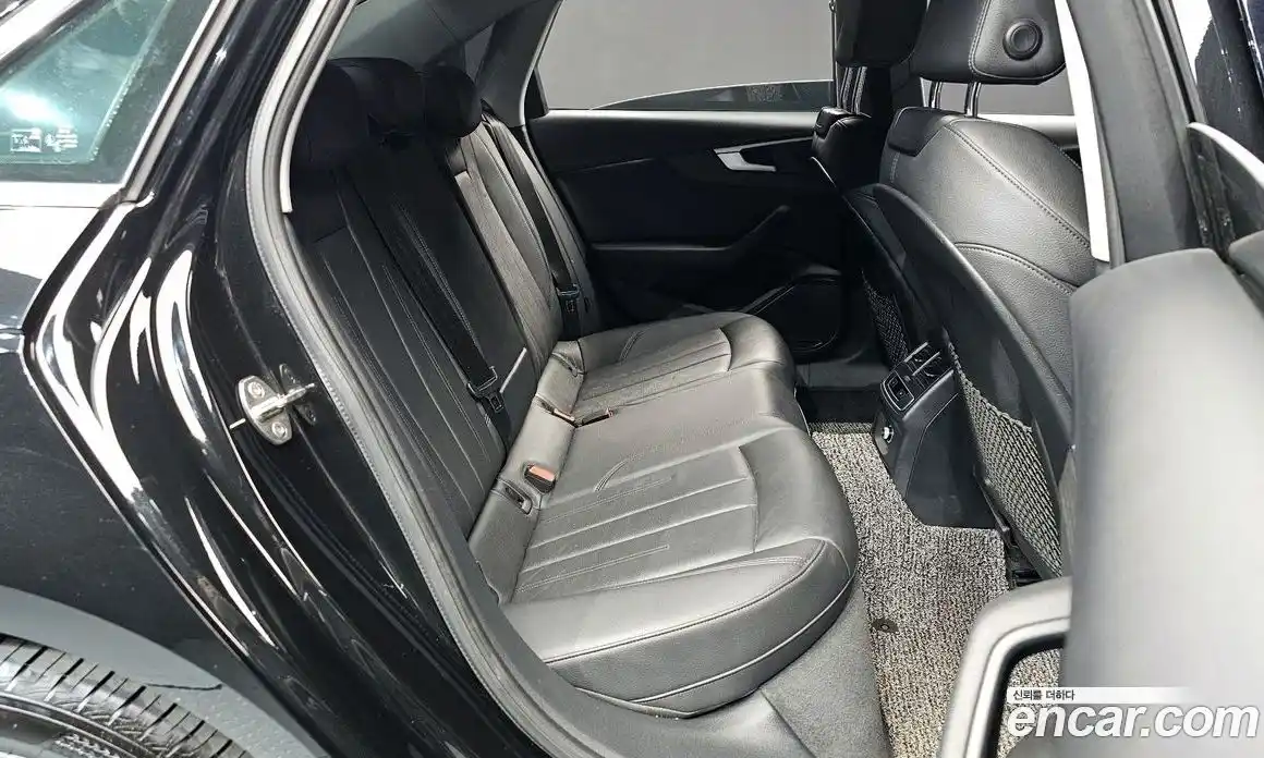 Audi A4 2018 2.0 Автомат в Москве № 723743, фото 12