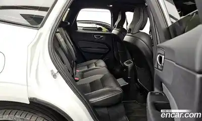 Volvo XC60 2021 2.0 Автомат в Москве № 724082, миниатюра 12