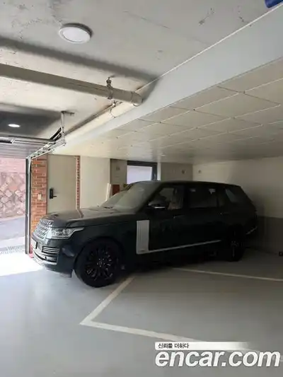 Land Rover Range-Rover 2016 5.0 Автомат в Москве № 724618, миниатюра 10