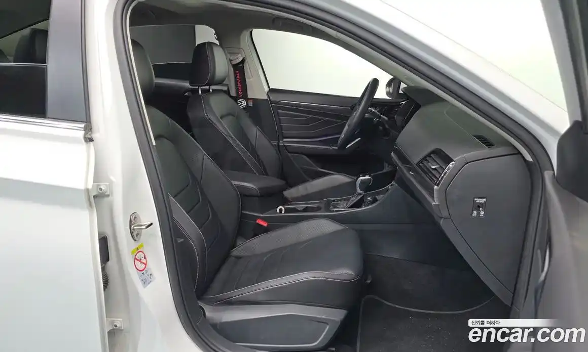 Volkswagen Jetta 2023 1.5 Автомат в Москве № 724997, фото 10