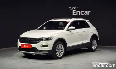 Volkswagen T-Roc, 2021