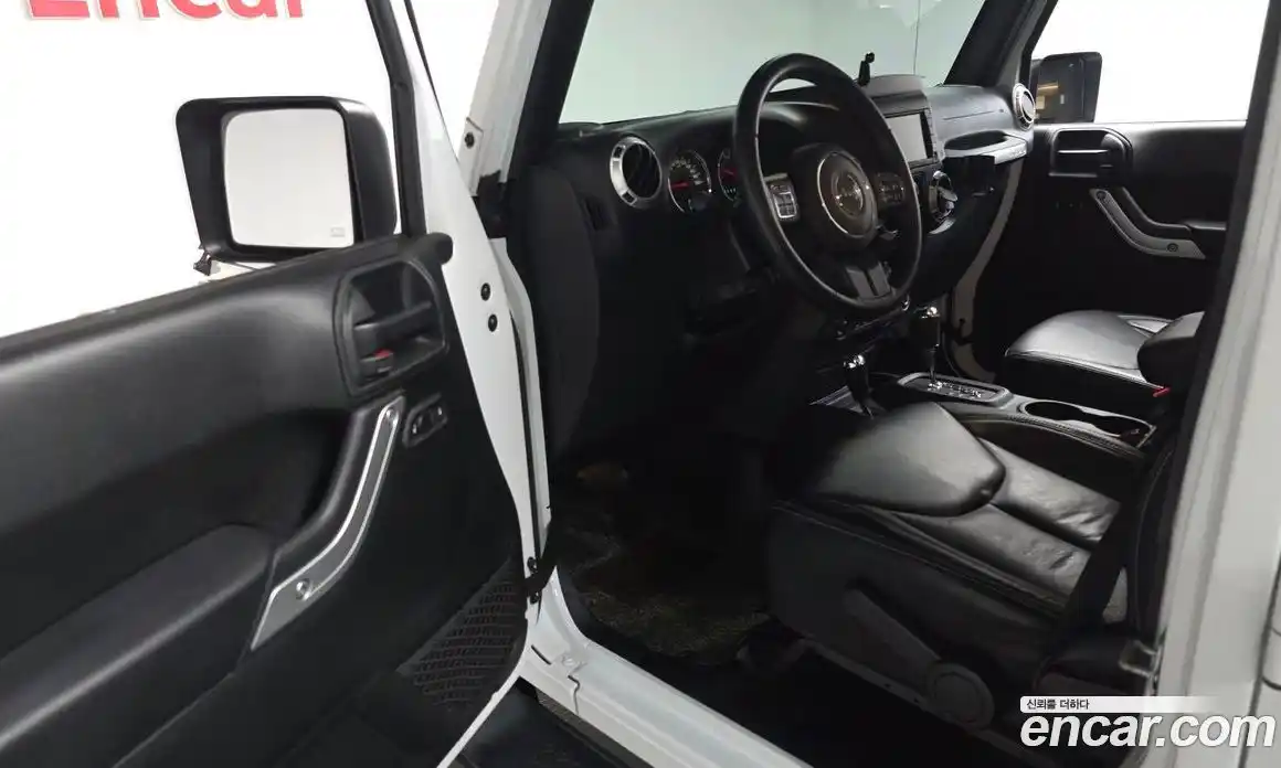 Jeep Wrangler 2017 3.6 Автомат в Москве № 725266, фото 10