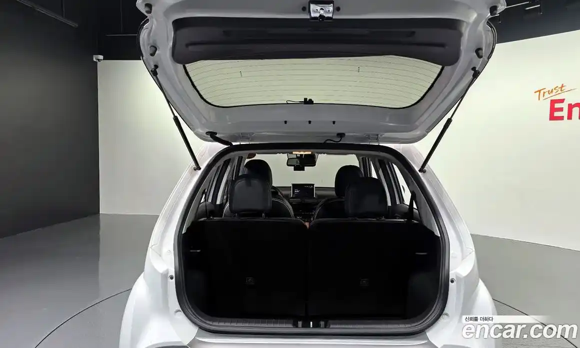 Hyundai Casper 2023 1.0 Автомат в Москве № 745479, фото 20