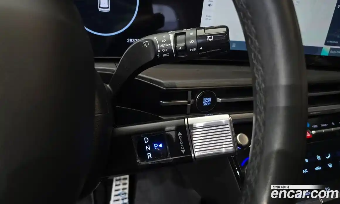 Hyundai Santa Fe 2024 1.6 Автомат в Москве № 745706, фото 9