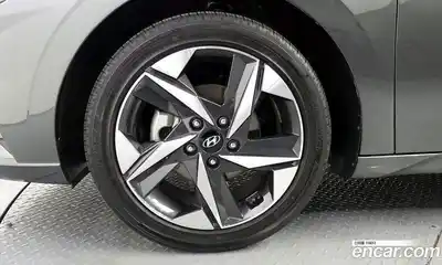 Hyundai Avante 2022 1.6 Автомат в Москве № 745931, миниатюра 5