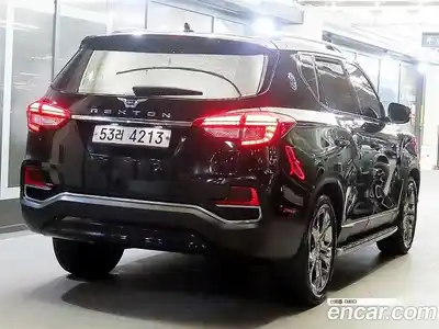 SsangYong Rexton 2017 2.2 Автомат в Москве № 745984, миниатюра 4