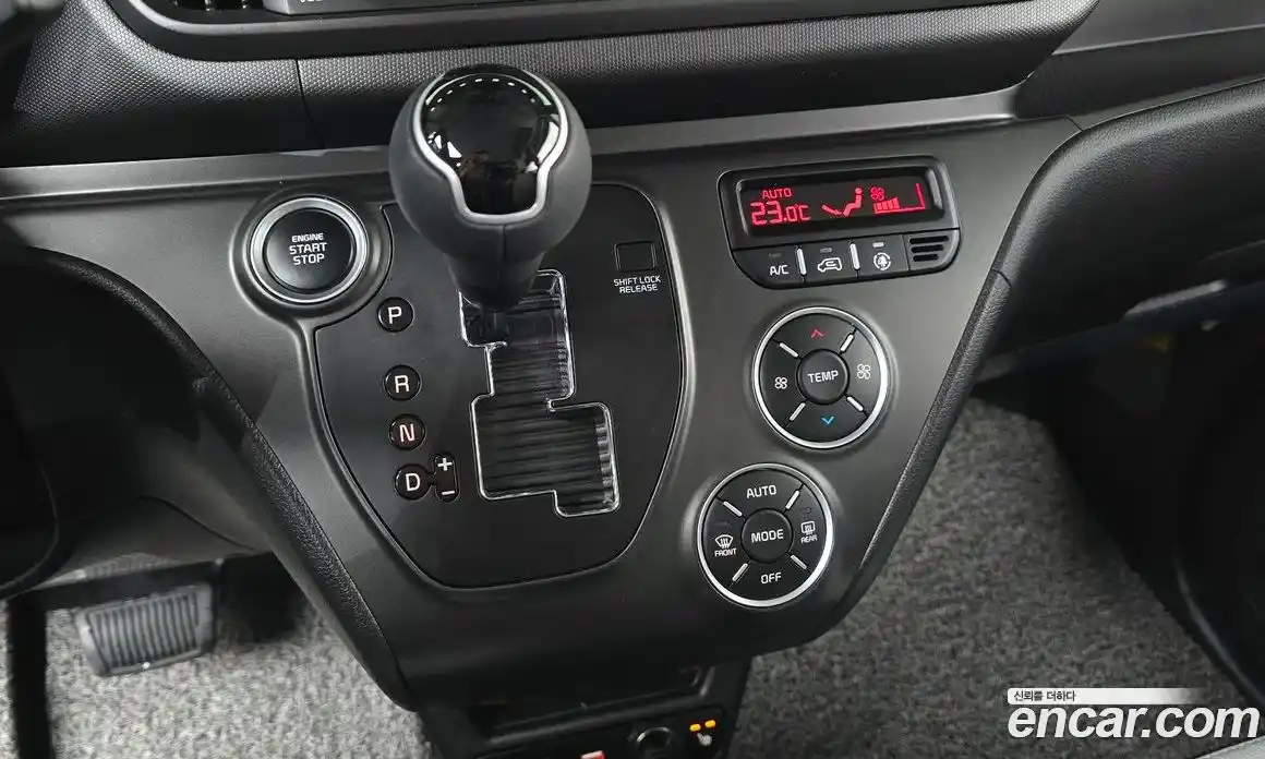 Kia Ray 2026 1.0 Автомат в Москве № 746010, фото 9