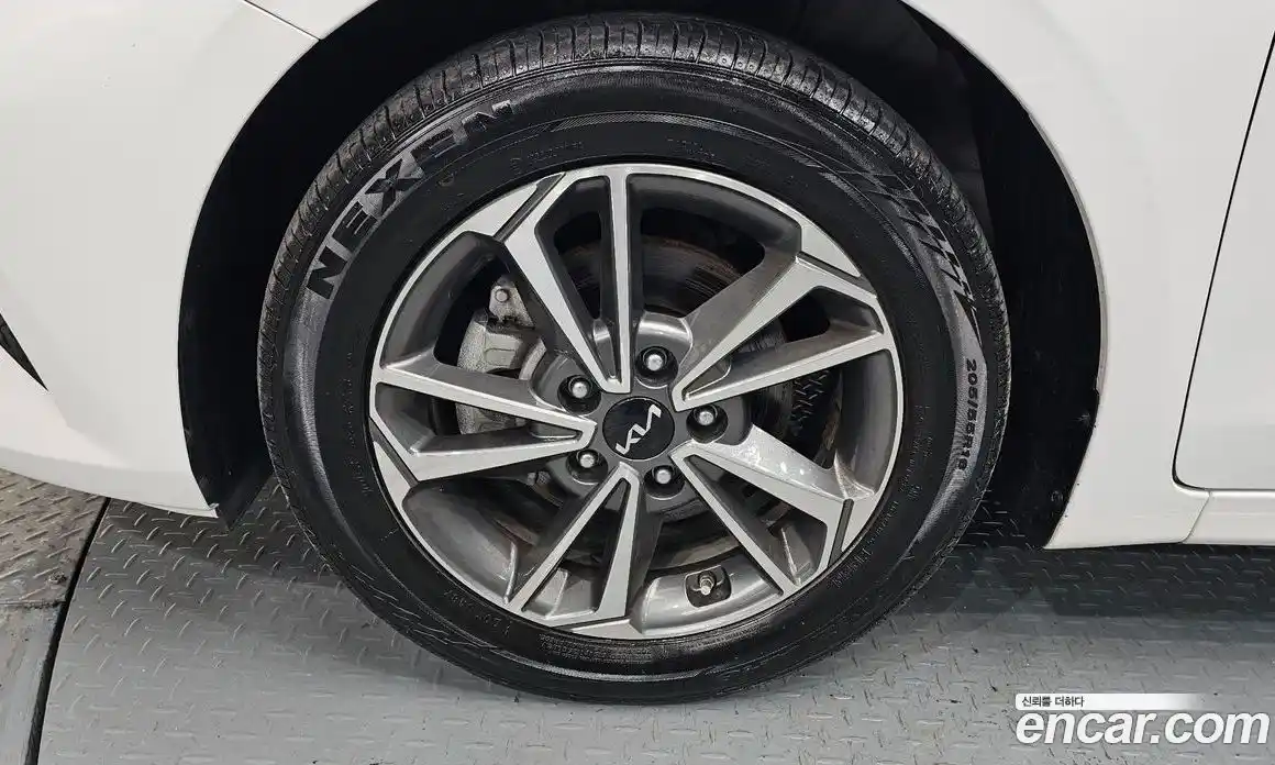 Kia K3 2022 1.6 Автомат в Москве № 746290, фото 5