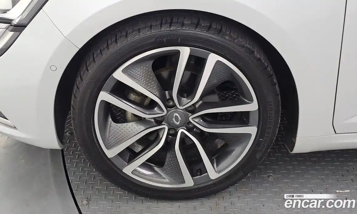 Renault SM6 2016 2.0 Автомат в Москве № 746544, фото 5