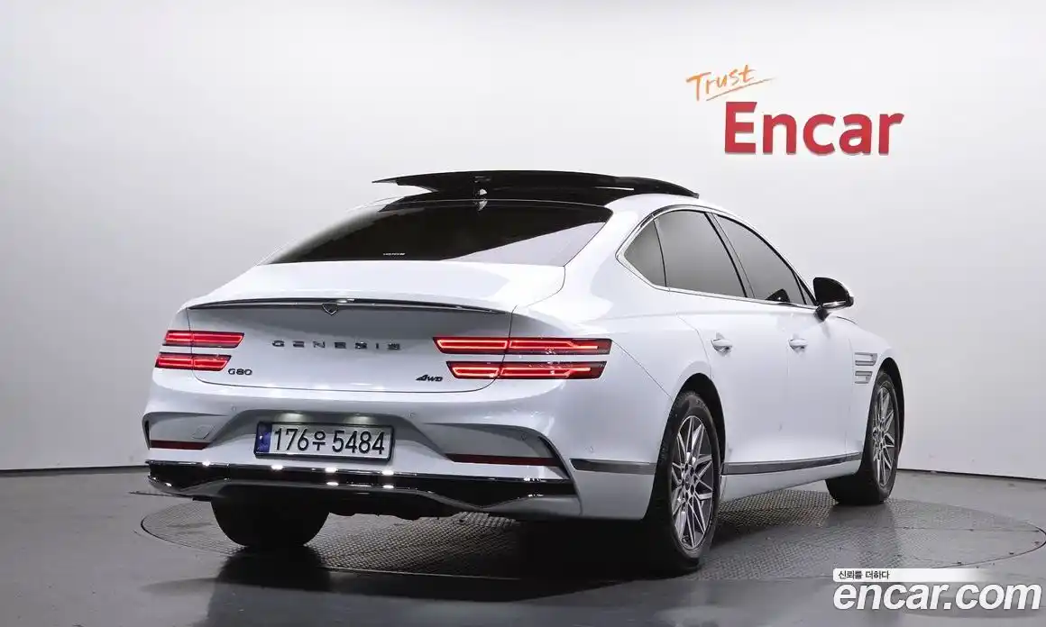 Genesis G80 2024 2.5 Автомат в Москве № 746620, фото 1