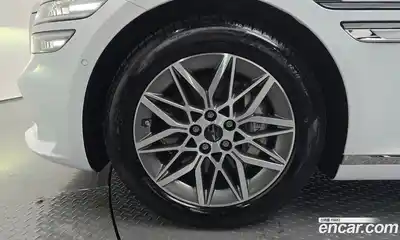 Genesis G80 2024 2.5 Автомат в Москве № 746620, миниатюра 4