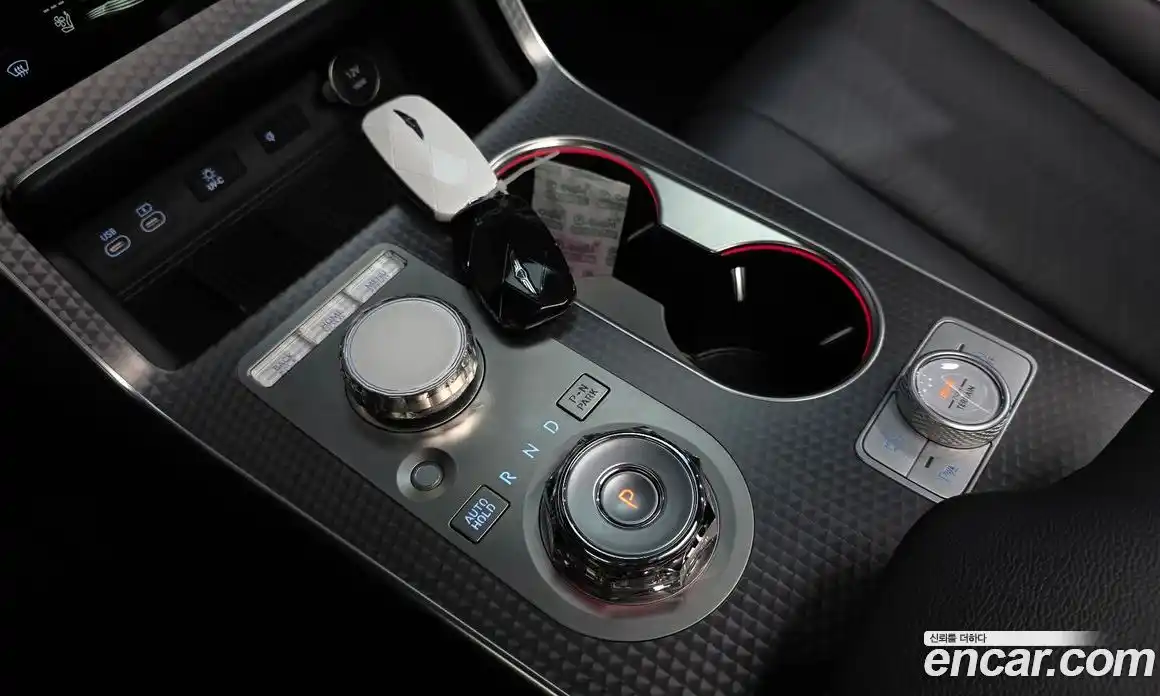 Genesis GV80 2024 2.5 Автомат в Москве № 746676, фото 9