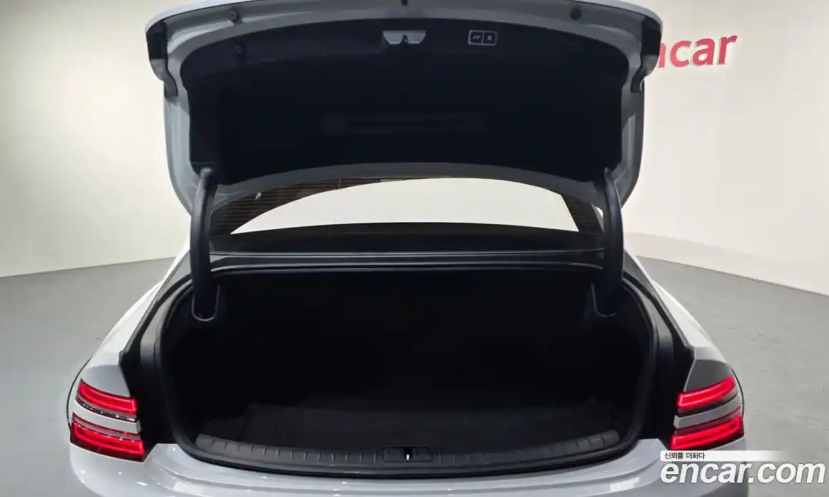 Genesis G80 2022 2.5 Автомат в Москве № 746725, фото 19