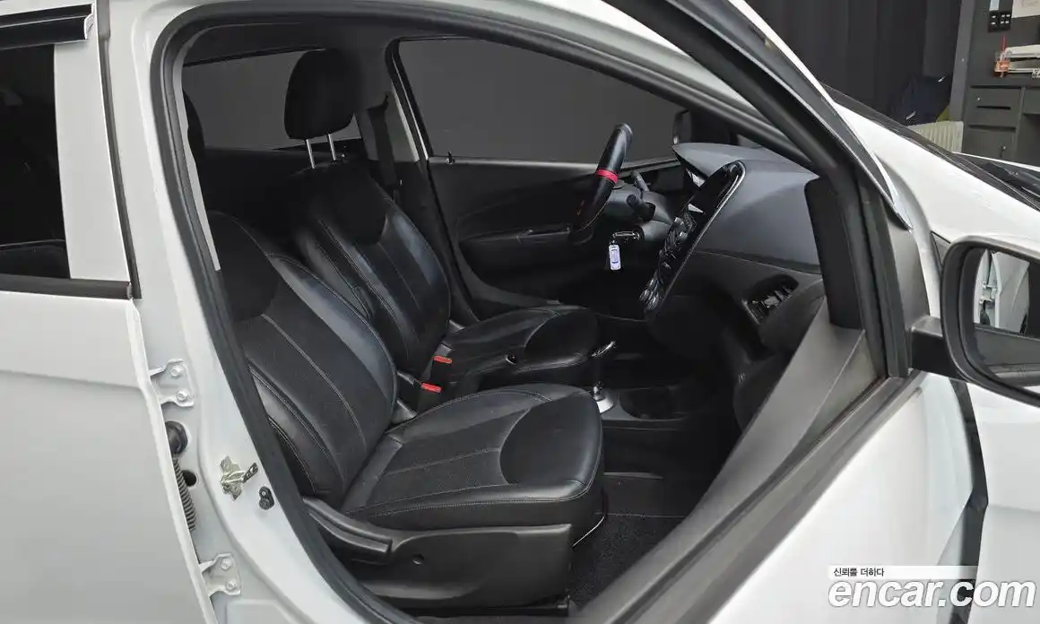 Chevrolet Spark 2016 1.0 Автомат в Москве № 747631, фото 12