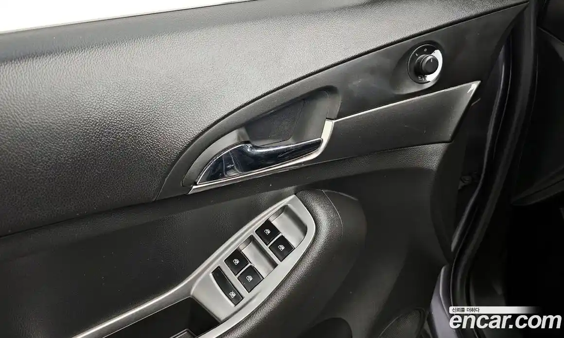 Chevrolet Orlando 2013 2.0 гидро в Москве № 747835, фото 17