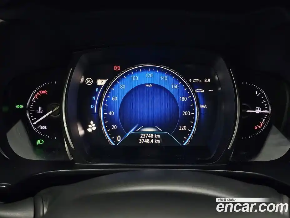 Renault QM6 2025 2.0 Автомат в Москве № 748217, фото 11