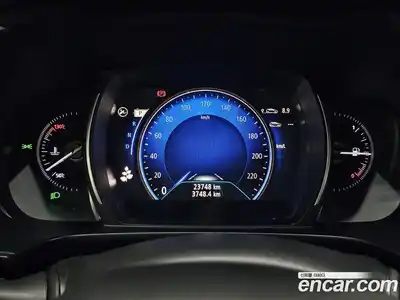 Renault QM6 2025 2.0 Автомат в Москве № 748217, миниатюра 11