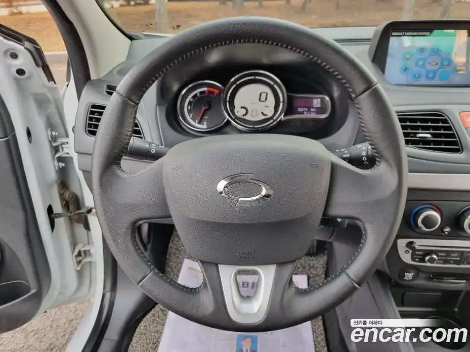 Renault SM3 2019 1.6 Автомат в Москве № 748349, фото 17