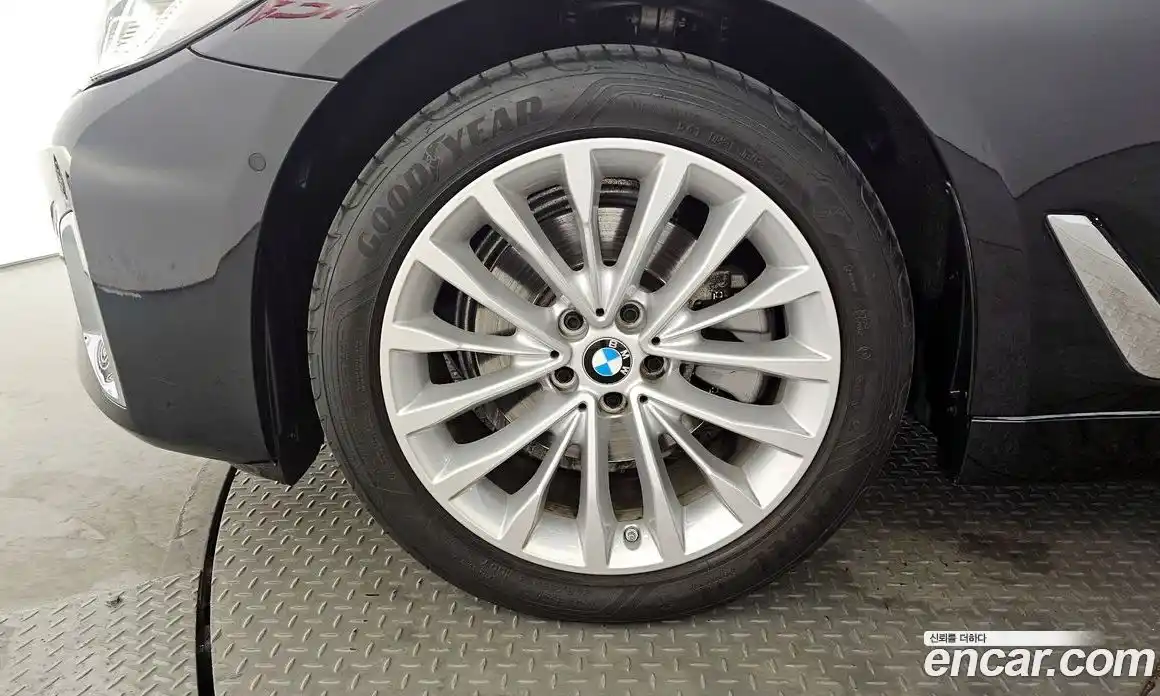 BMW 5-Series 2023 2.0 Автомат в Москве № 748749, фото 5