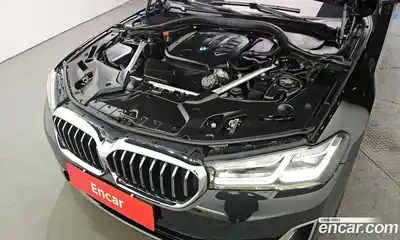 BMW 5-Series 2023 2.0 Автомат в Москве № 748749, миниатюра 6