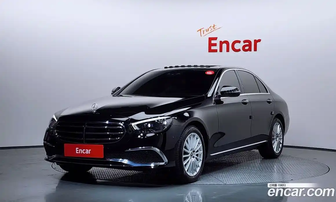 Mercedes-Benz E-Class 2021 2.0 Автомат в Москве № 748950, фото 1