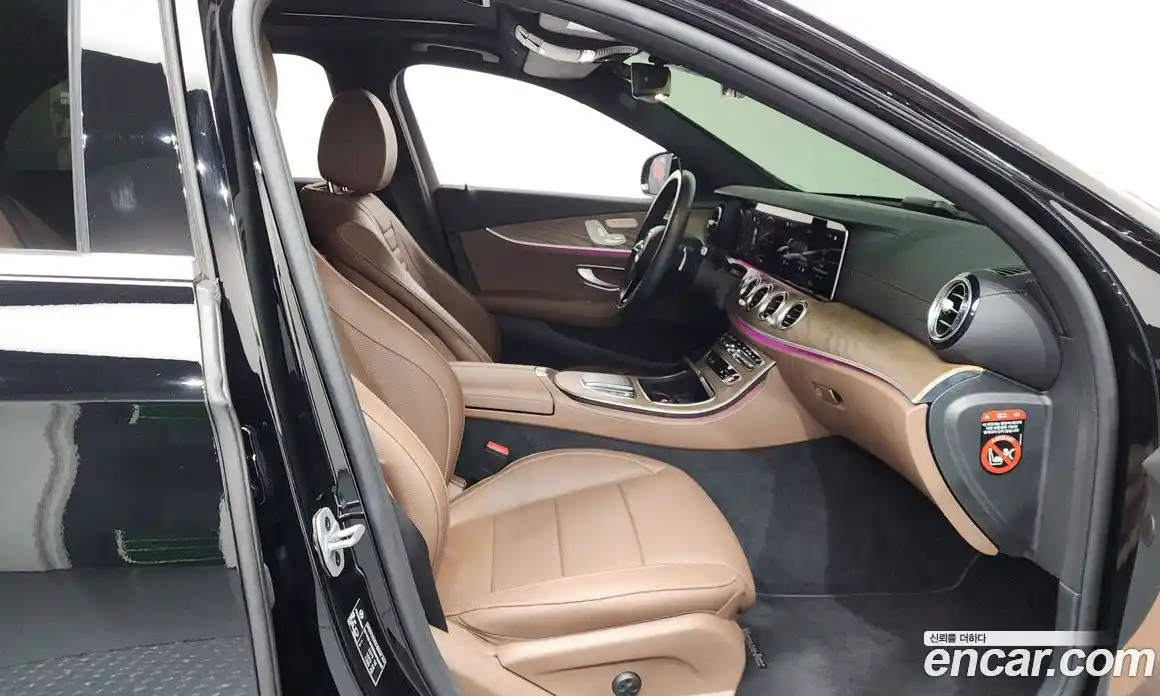 Mercedes-Benz E-Class 2021 2.0 Автомат в Москве № 748950, фото 11