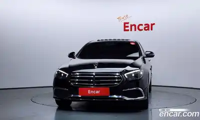 Mercedes-Benz E-Class 2021 2.0 Автомат в Москве № 748950, миниатюра 3