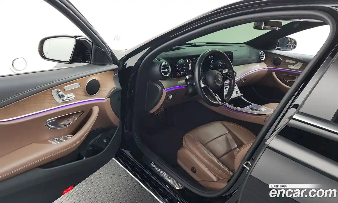 Mercedes-Benz E-Class 2021 2.0 Автомат в Москве № 748950, фото 10