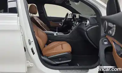 Mercedes-Benz GLC-Class 2021 2.0 Автомат в Москве № 749084, миниатюра 11