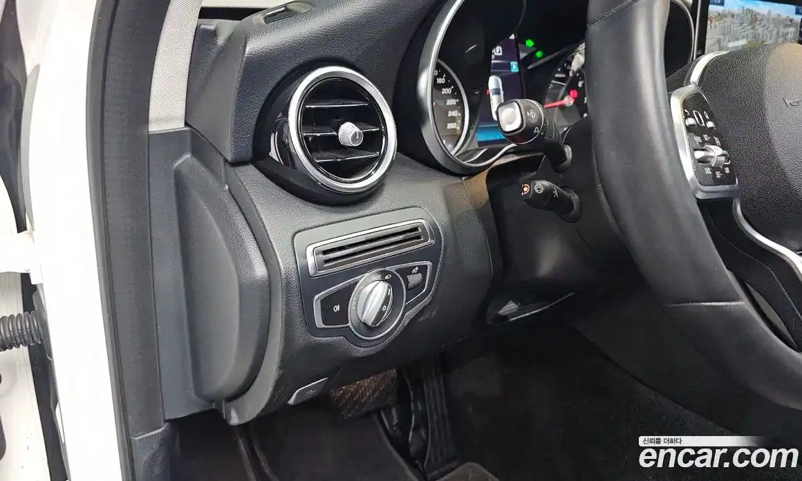 Mercedes-Benz C-Class 2020 2.0 Автомат в Москве № 749268, фото 12