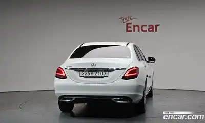 Mercedes-Benz C-Class 2020 2.0 Автомат в Москве № 749268, миниатюра 3