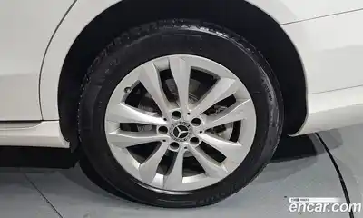 Mercedes-Benz C-Class 2020 2.0 Автомат в Москве № 749268, миниатюра 4