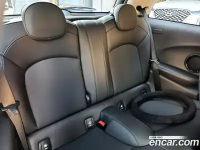 Mini Cooper 2019 1.5 Автомат в Москве № 749810, миниатюра 11