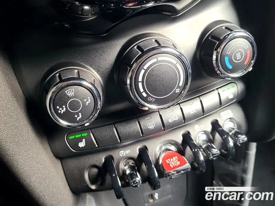 Mini Cooper 2019 1.5 Автомат в Москве № 749810, фото 18