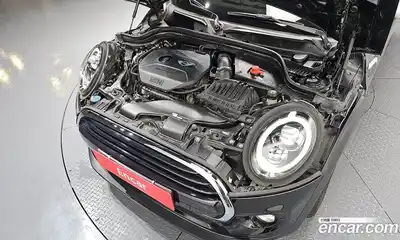 Mini Cooper 2019 1.5 Автомат в Москве № 749926, миниатюра 6