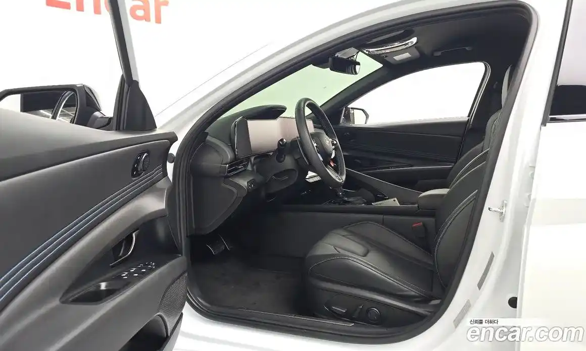 Hyundai Avante 2024 2.0 Автомат в Москве № 756027, фото 10