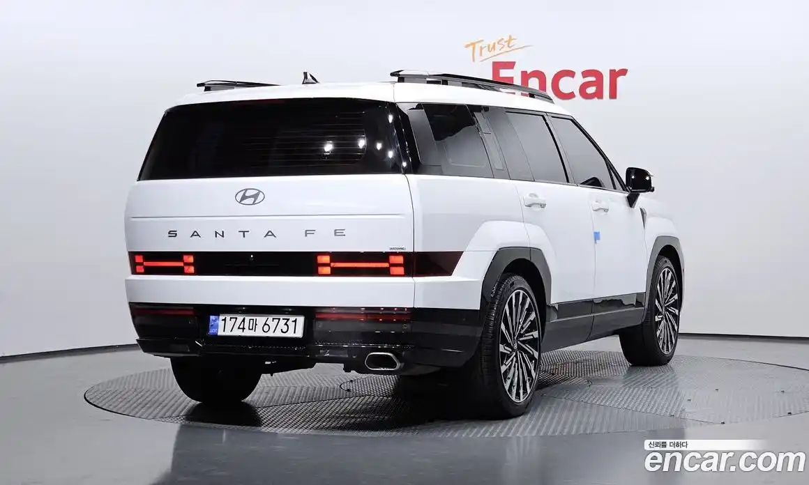 Hyundai Santa Fe 2024 2.5 Автомат в Москве № 756272, фото 2