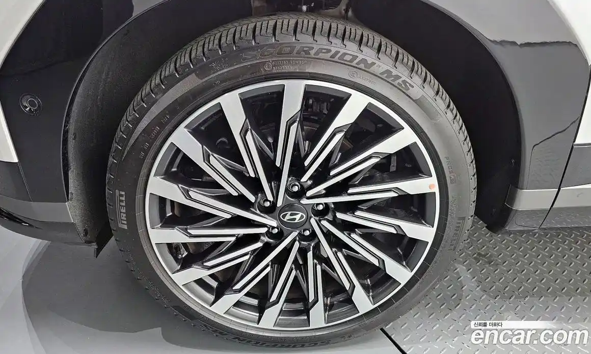 Hyundai Santa Fe 2024 2.5 Автомат в Москве № 756272, фото 5