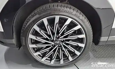 Hyundai Santa Fe 2024 2.5 Автомат в Москве № 756272, миниатюра 5