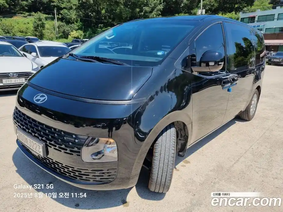 Hyundai Staria 2024 2.2 Автомат в Москве № 756299, фото 1