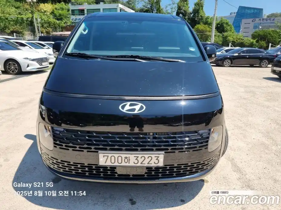 Hyundai Staria 2024 2.2 Автомат в Москве № 756299, фото 3